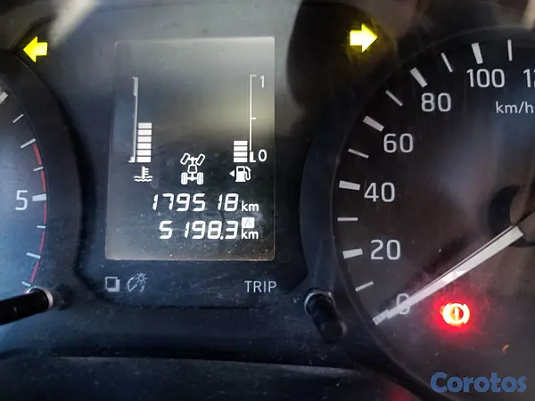 jeepetas y camionetas - Nissan Frontier blanco  6