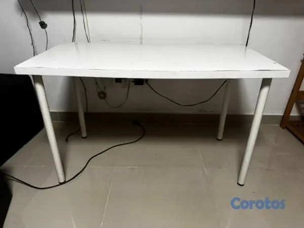 muebles y colchones - Escritorio de oficina IKEA 1