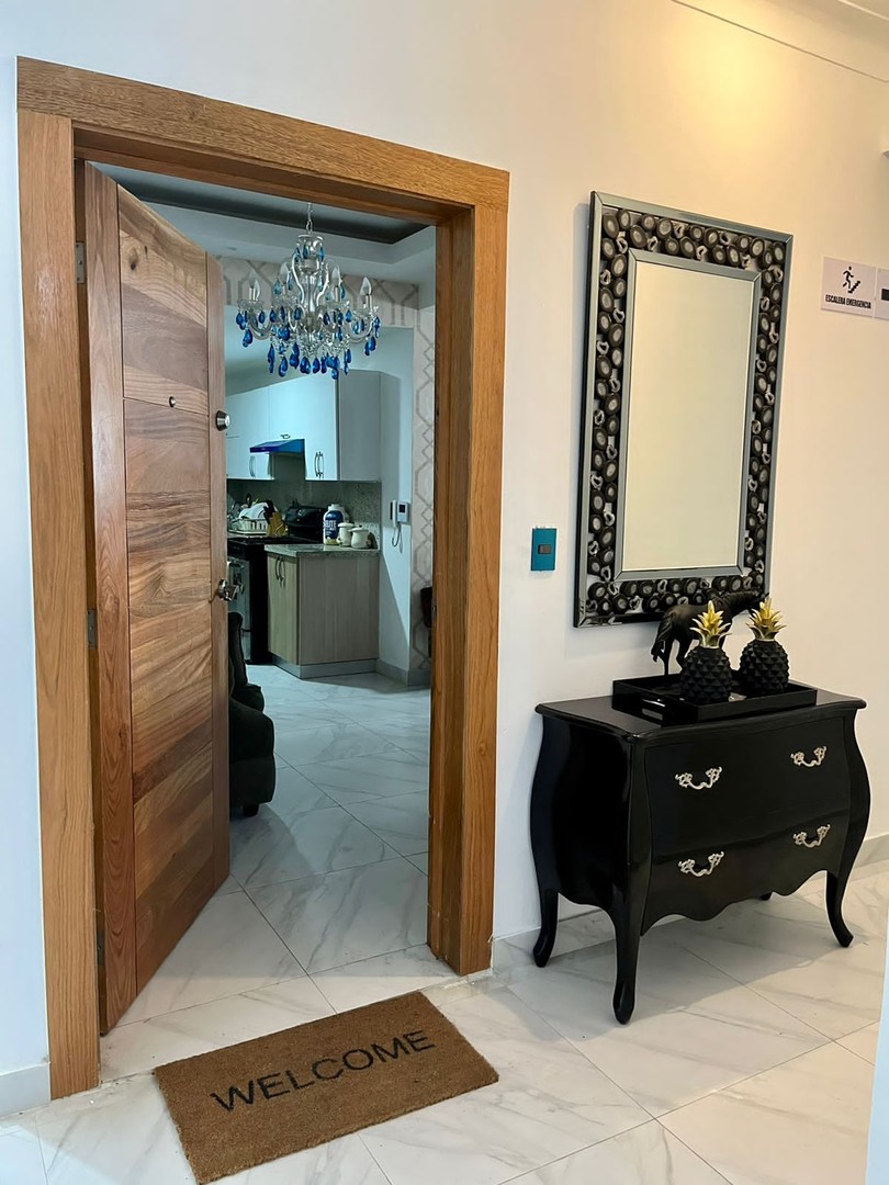 apartamentos - Apartamento en venta en Evaristo Morales, Distrito Nacional (A.N) 5