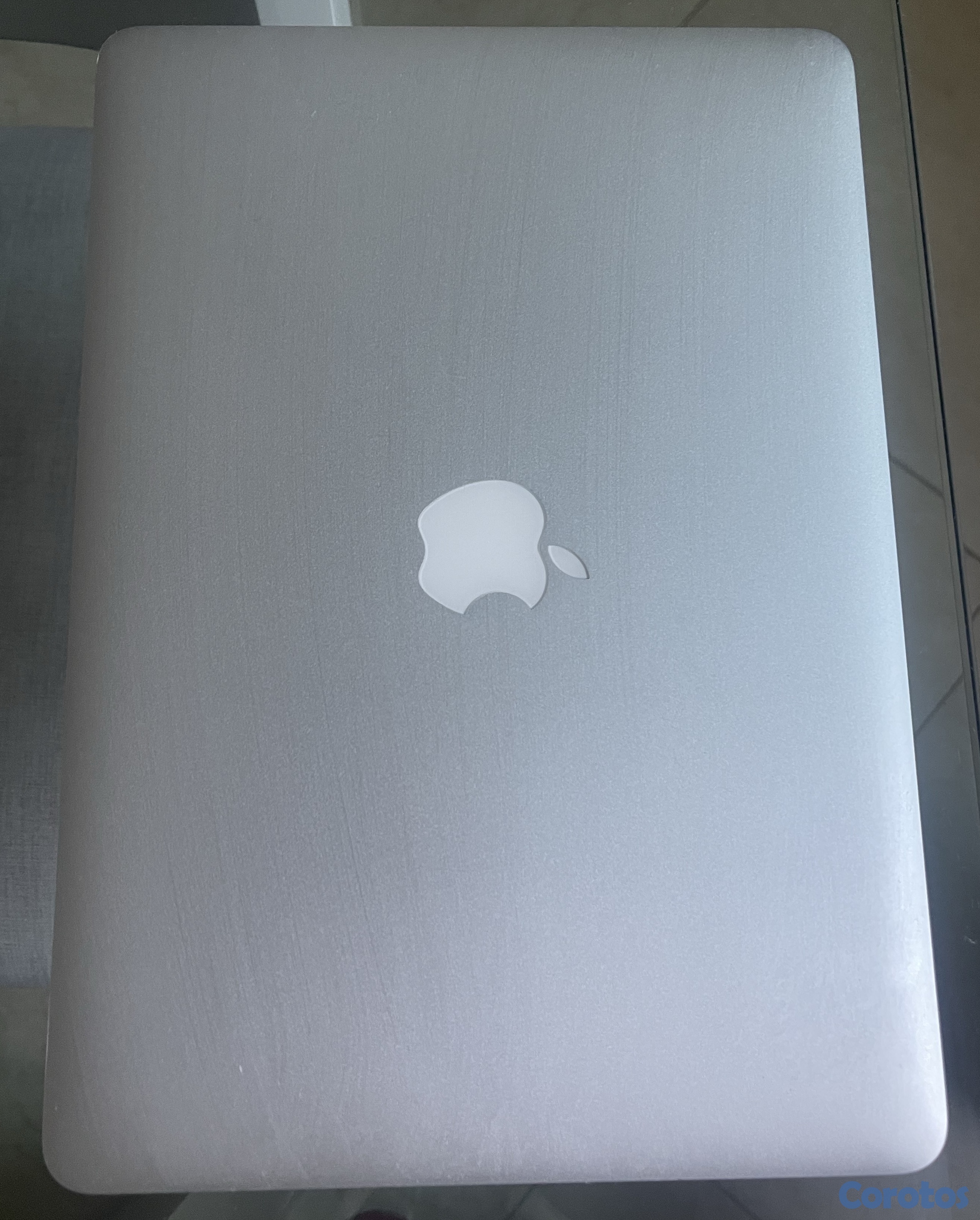 computadoras y laptops - Mac Book Air 2017 13 Pulgadas (Cargador Original - Usada)  10