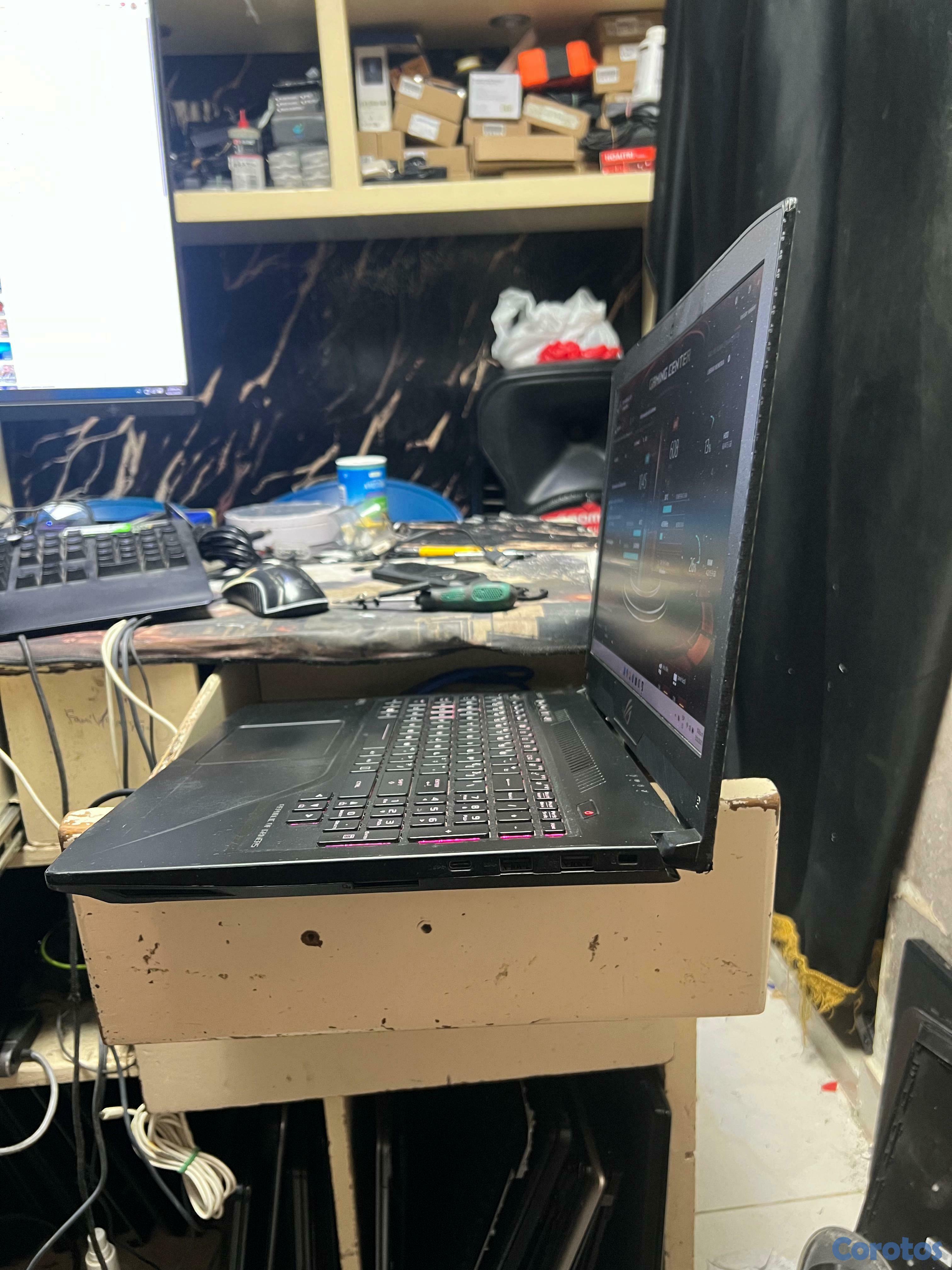 computadoras y laptops - ASUS ROG STRIX /Intel i7-7700HQ @2.80Ghz /GTX1050  3