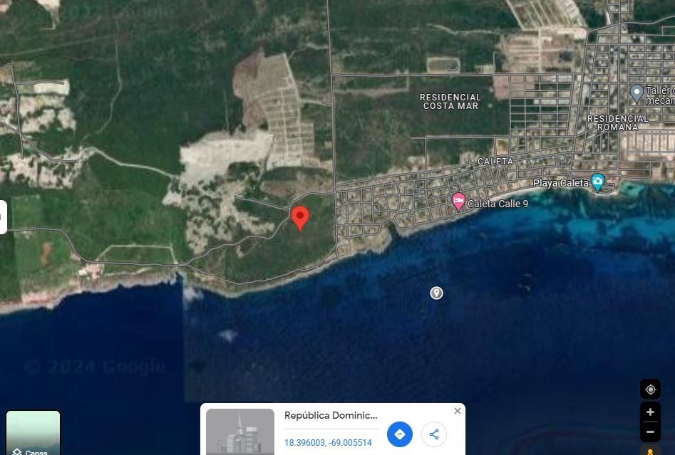 solares y terrenos - Solar en la Romana Frente a isla Catalina de 195mil metros  3