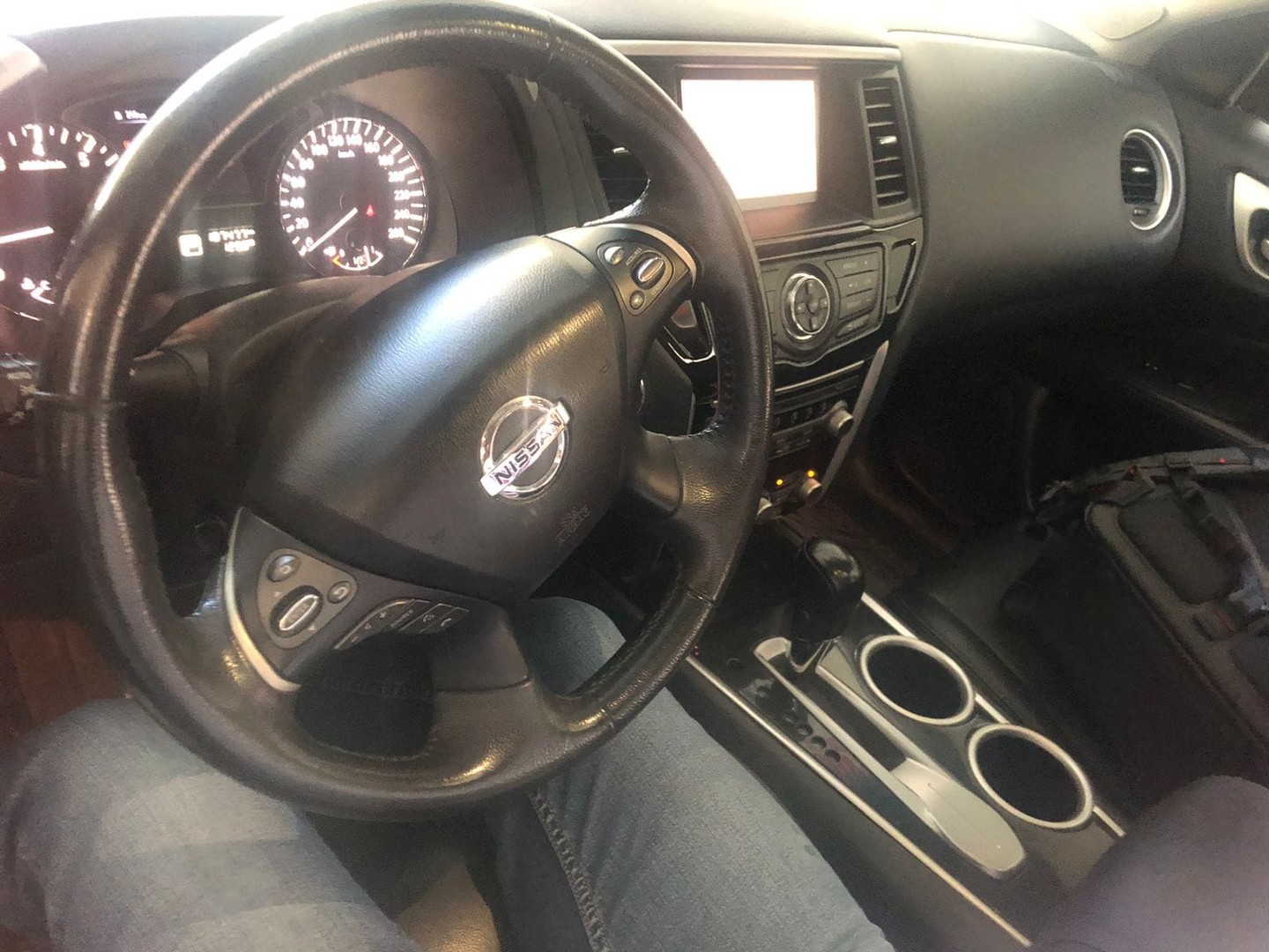 jeepetas y camionetas - Vendo Nissan Pathfinder 2015 3