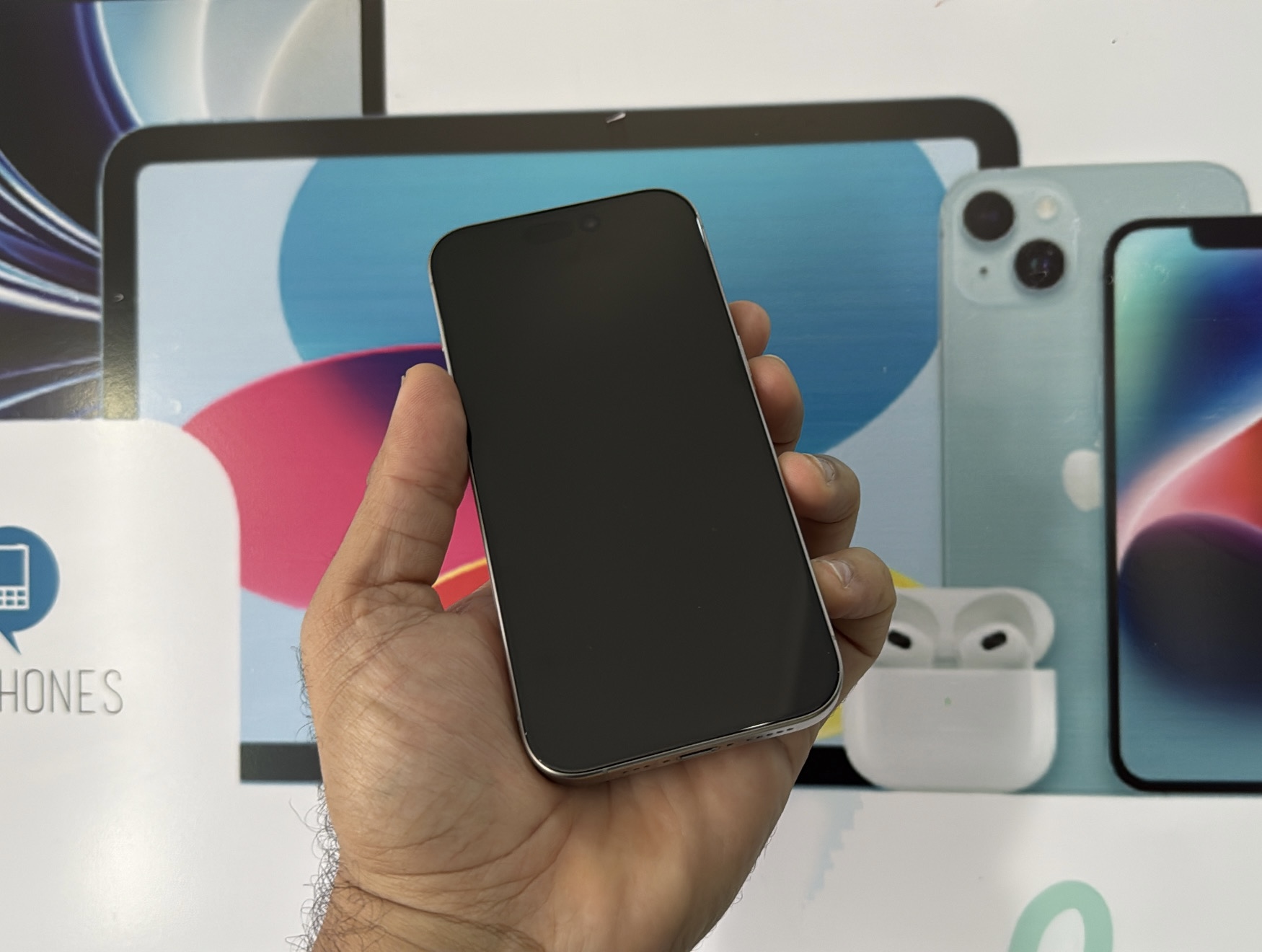 celulares y tabletas - iPhone 15 Pro 128GB E-SIM Como Nuevo $ 49,500 NEG 1