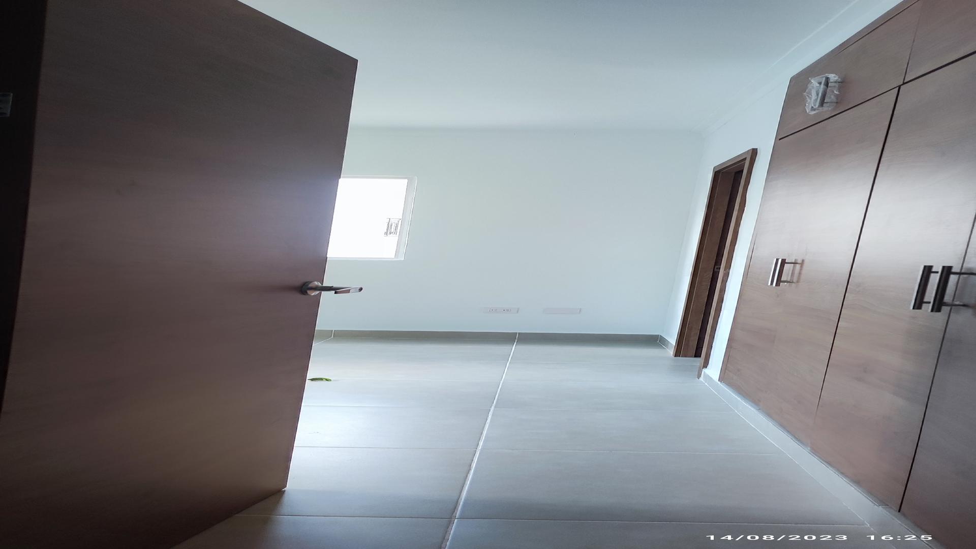 apartamentos - Alquilo 3er.Nivel Avenida Los Beisbolistas 9