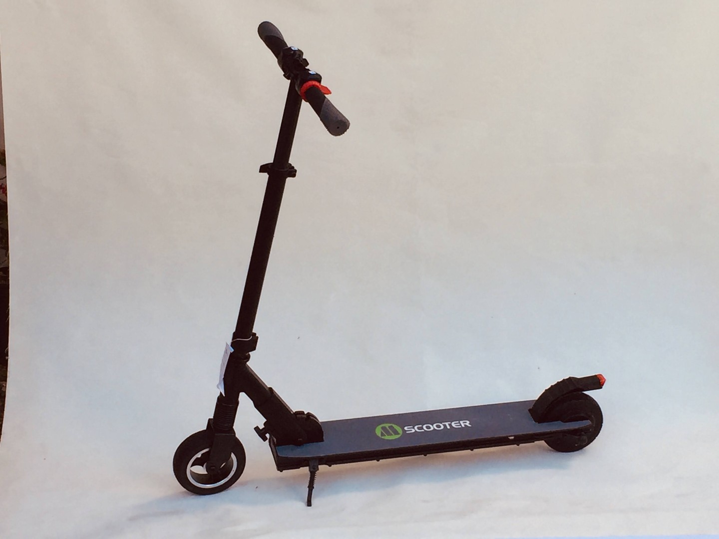 otros vehiculos - Patineta scooter electrico recargable negociable (Nuevo)
