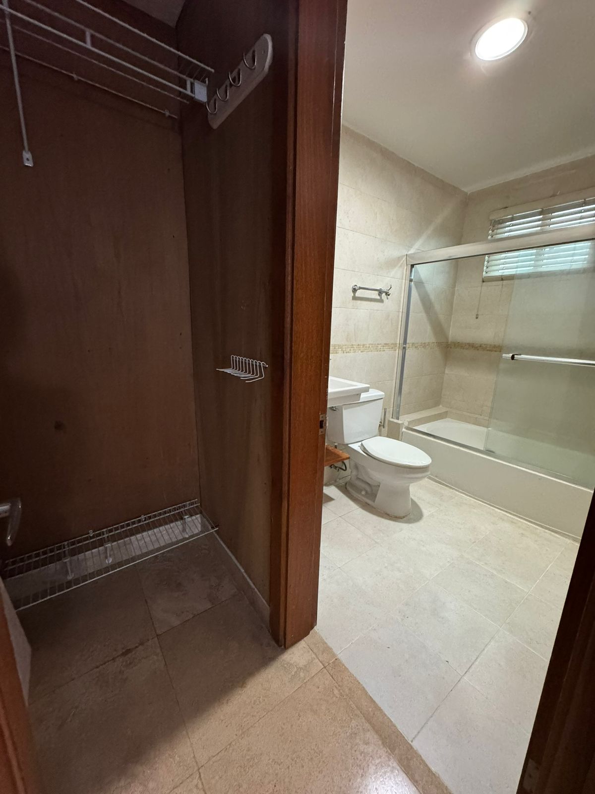 apartamentos - Piso 3 En La Esperilla Torre Familiar 8