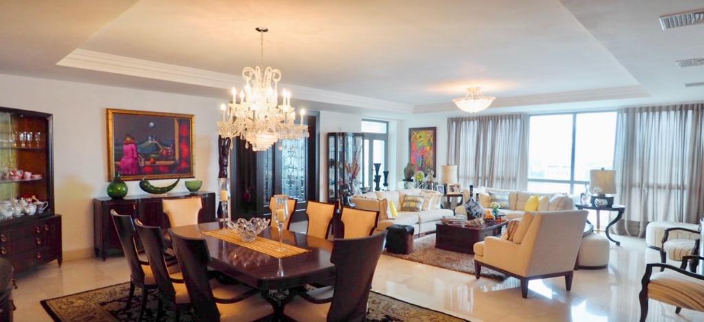 apartamentos - Apartamento en venta de 3 habitaciones en el sector Serralles