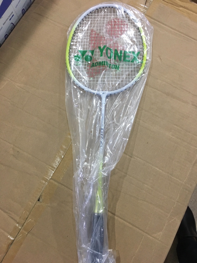 Artículos Deportivos - Bádminton YONEX. Raqueta, malla y tubos de ganso. - AL POR MAYOR Y AL DETALLE 1