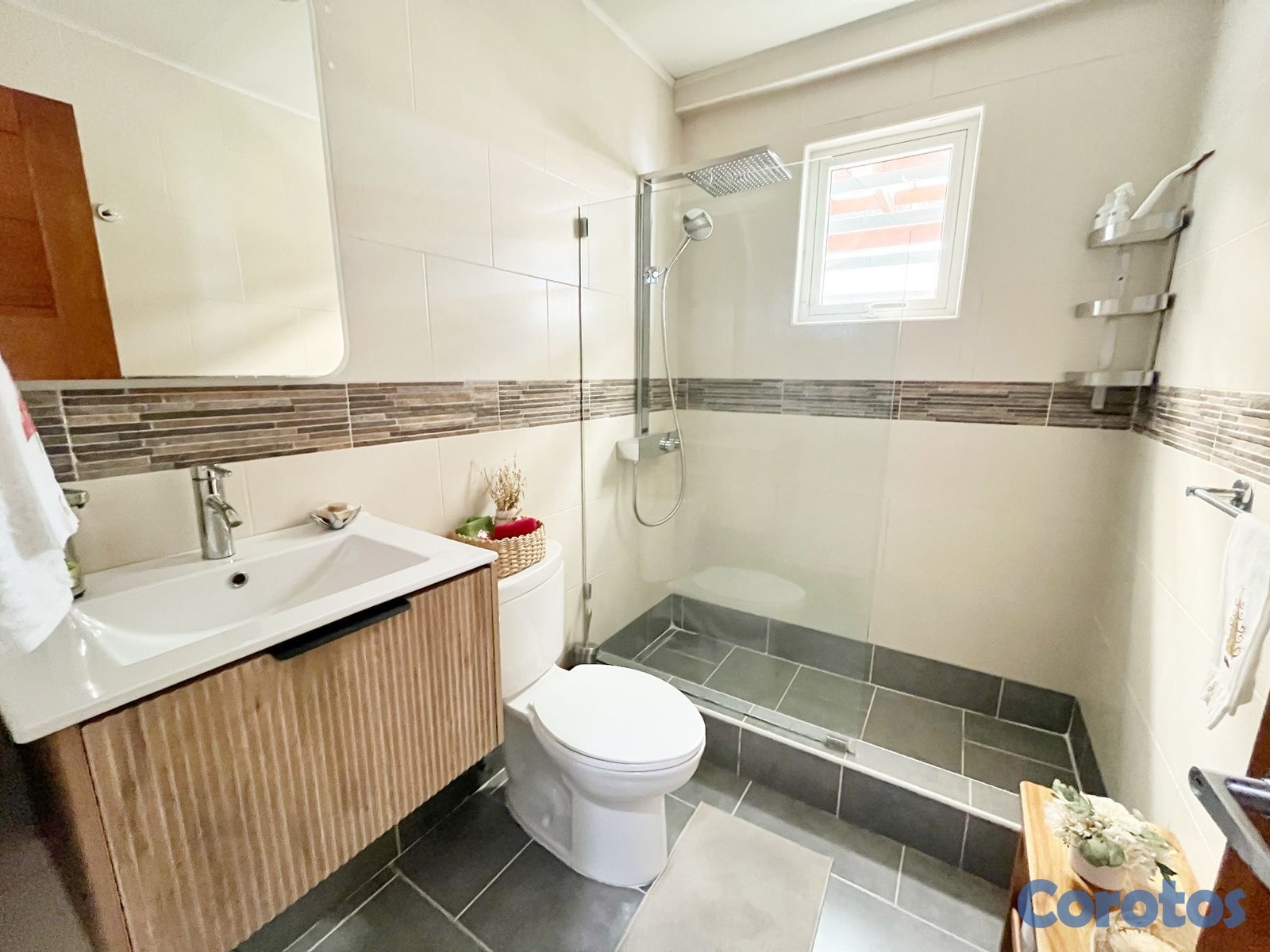 apartamentos - Segunda con terraza!  *Renacimiento*  US$450,000   4