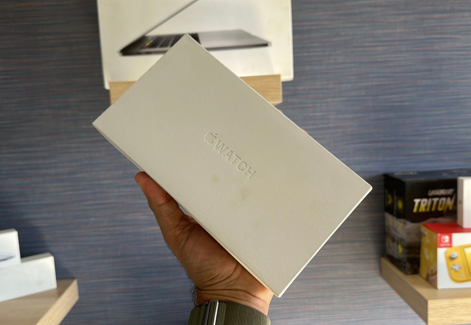 accesorios para electronica - Vendo Apple Watch ULTRA 49mm Cel + Gps Midnight Nuevo Sellado, RD$ 47,995 NEG 1