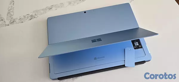 computadoras y laptops - Microsoft Surface pro 11th edition + Lapiz y Tecla 13