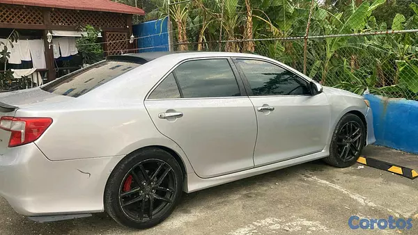 carros - Toyota camry se 2012 4