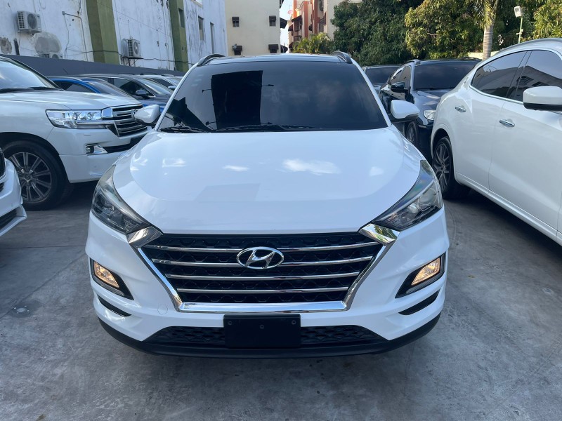 jeepetas y camionetas - Hyundai tucson 2019 límite 4x4