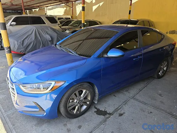 carros - hiunday elantra sle 2018 6