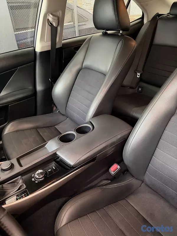 carros - Lexus IS250 2014 6