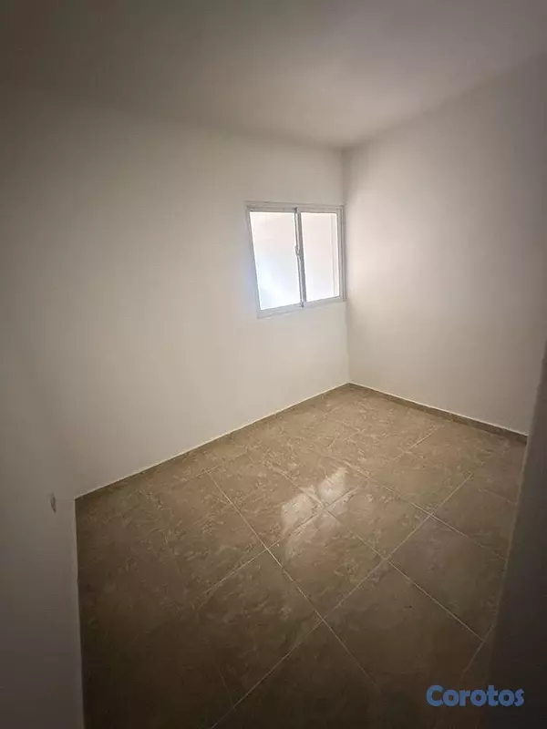 apartamentos - Rento apartamento en primer nivel con marquesina privada  en Savica  8