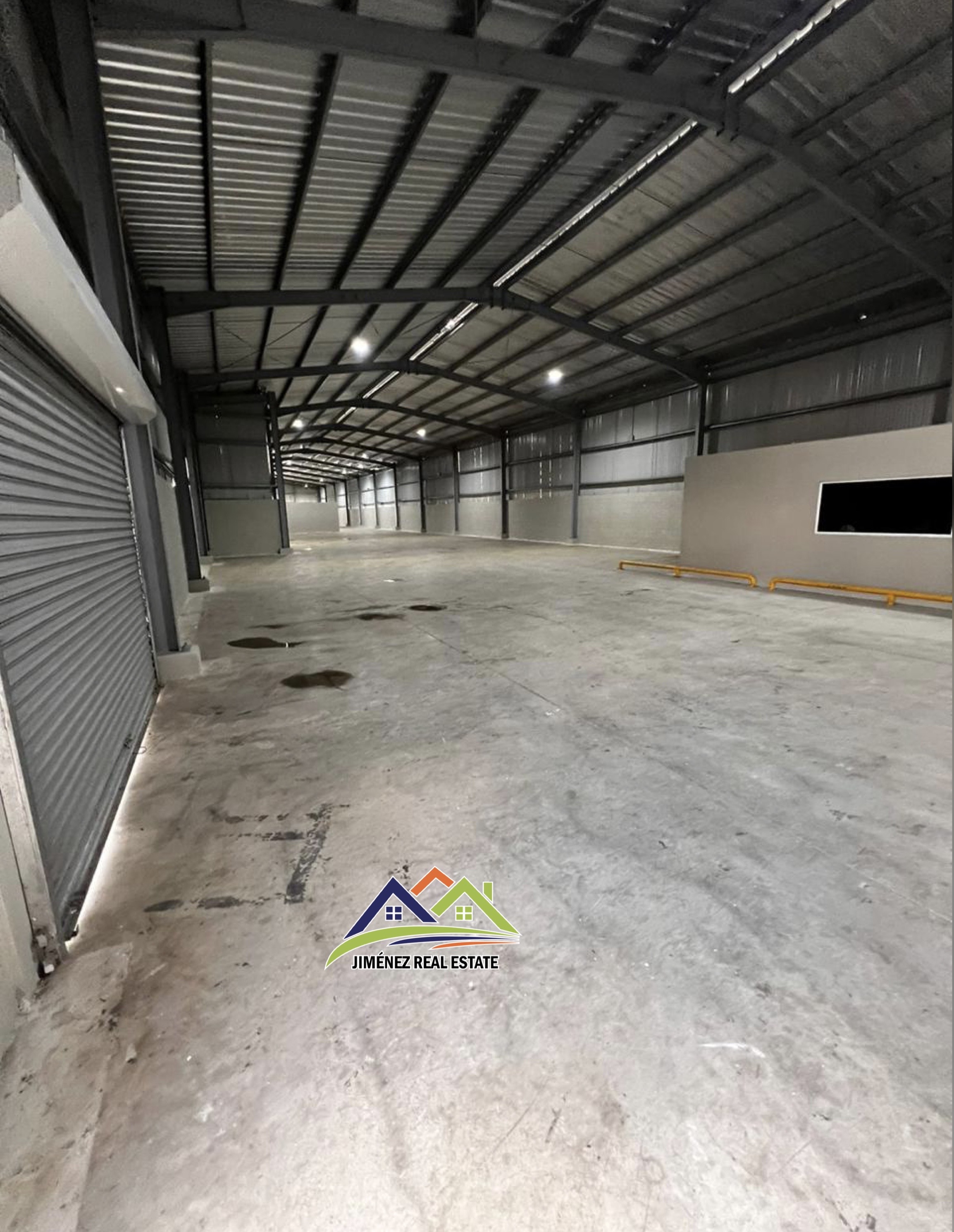 oficinas y locales comerciales - NAVE INDUSTRIAL EN RENTA EN SANTIAGO DE LOS CABALLEROS E