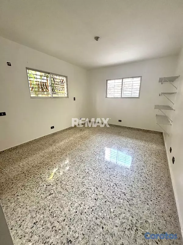 apartamentos - Apartamento en Alquiler en Piantini 5