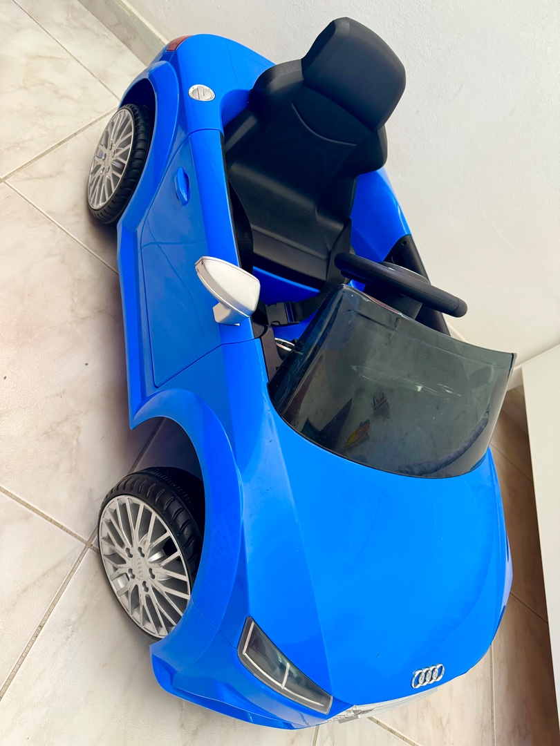 juguetes - Carro azul montable para niños, poco uso. incluye accesorios 1