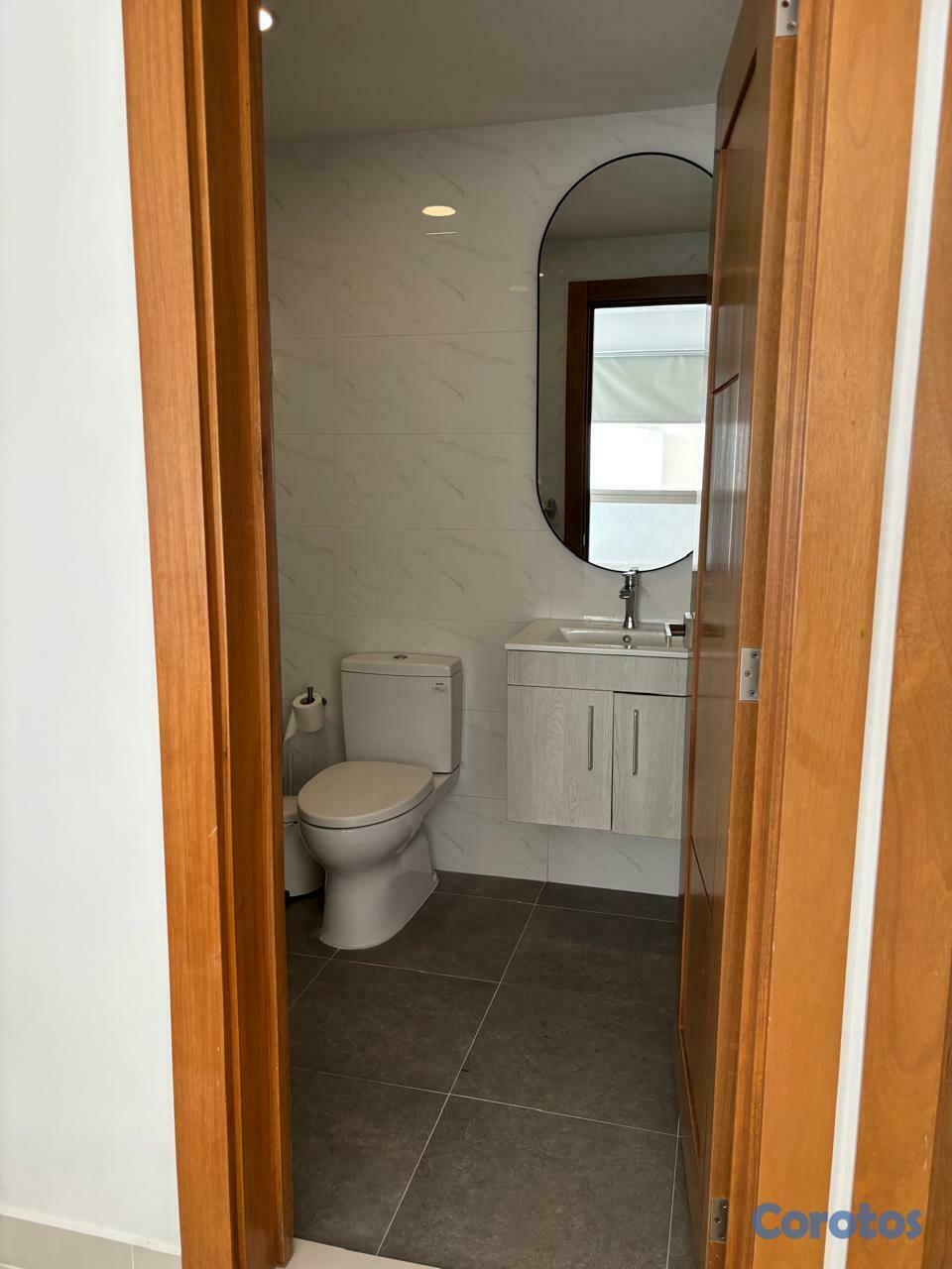 apartamentos - La Julia ideal para ejecutivo torre Moderna 9