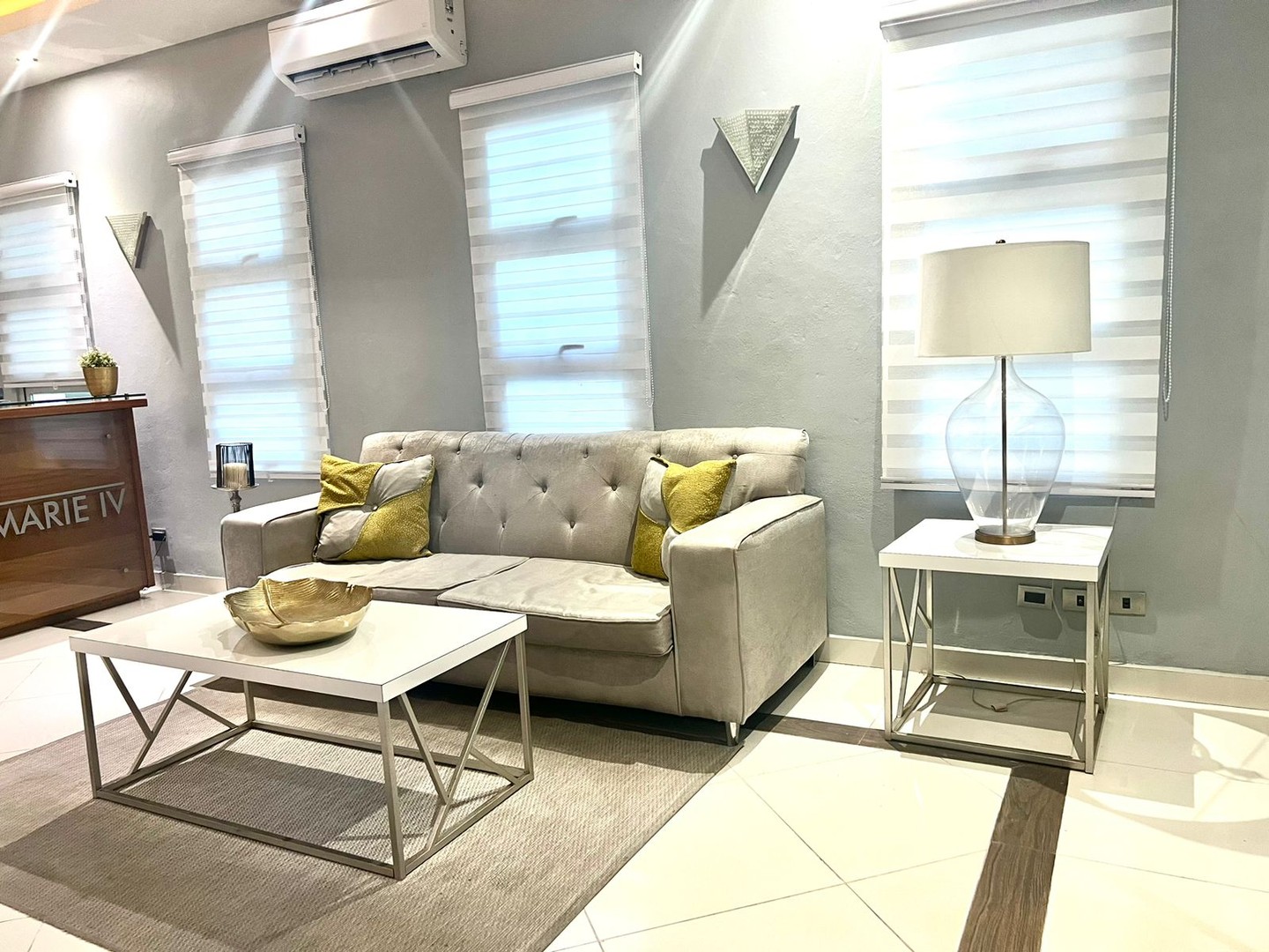 apartamentos - 📍Ensanche Naco
Aquilo Apartamento Vacio en Torre Moderna
 US$1,300  2