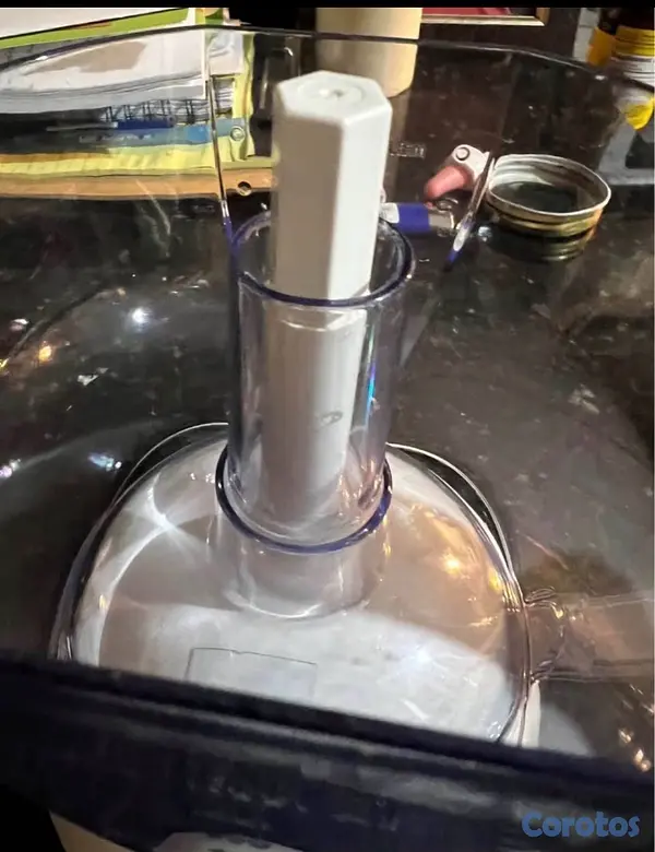 cocina - Exprimidor de naranja marca Oster 6
