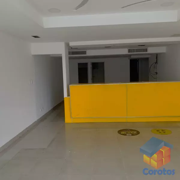 oficinas y locales comerciales - Local Alquiler Naco 1