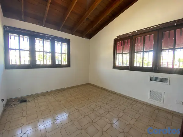 casas - Casa de 5 Habitaciones en la Castellana, DN. 8