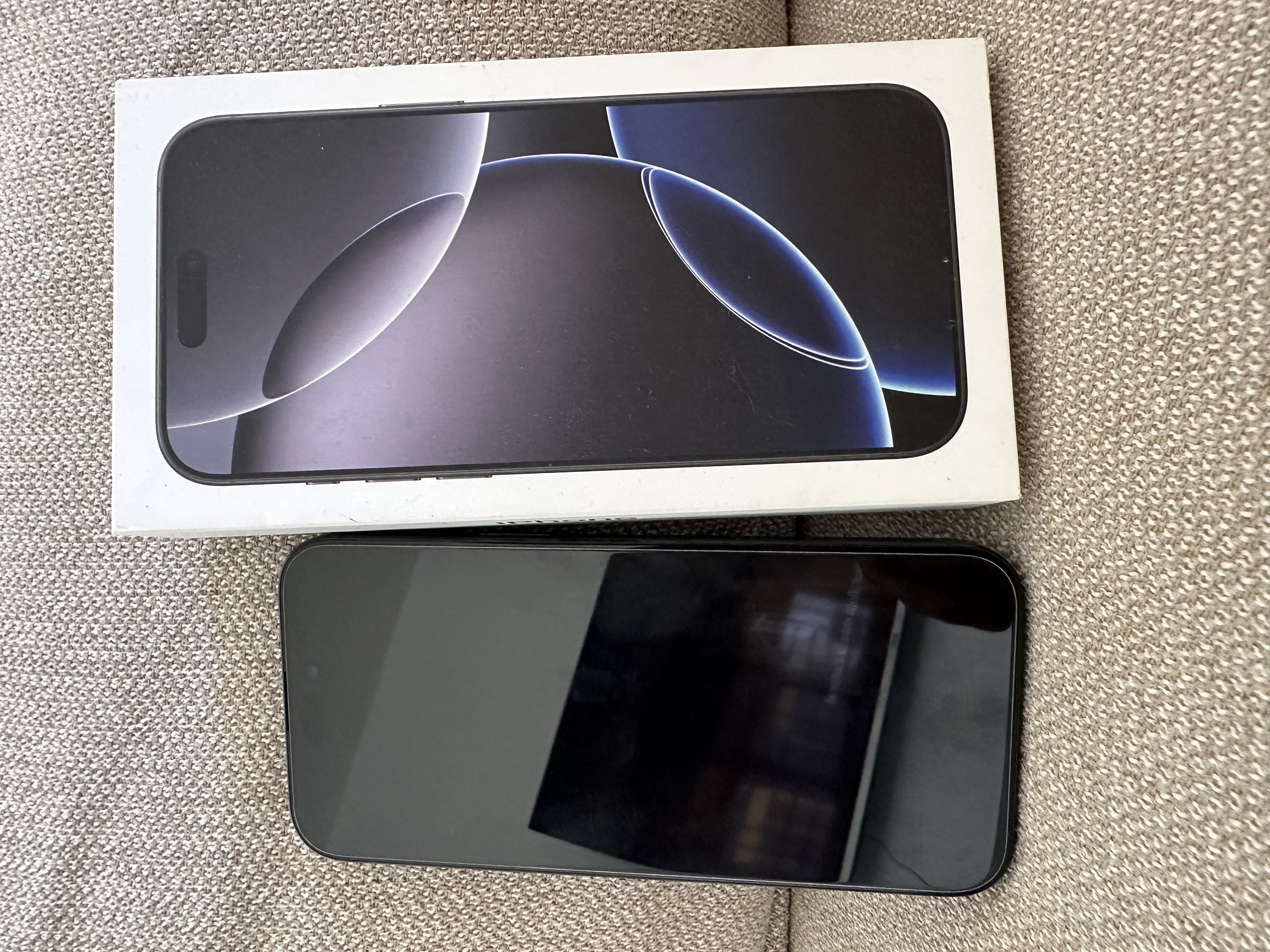celulares y tabletas - iPhone 16 pro Max. e-Sim  1