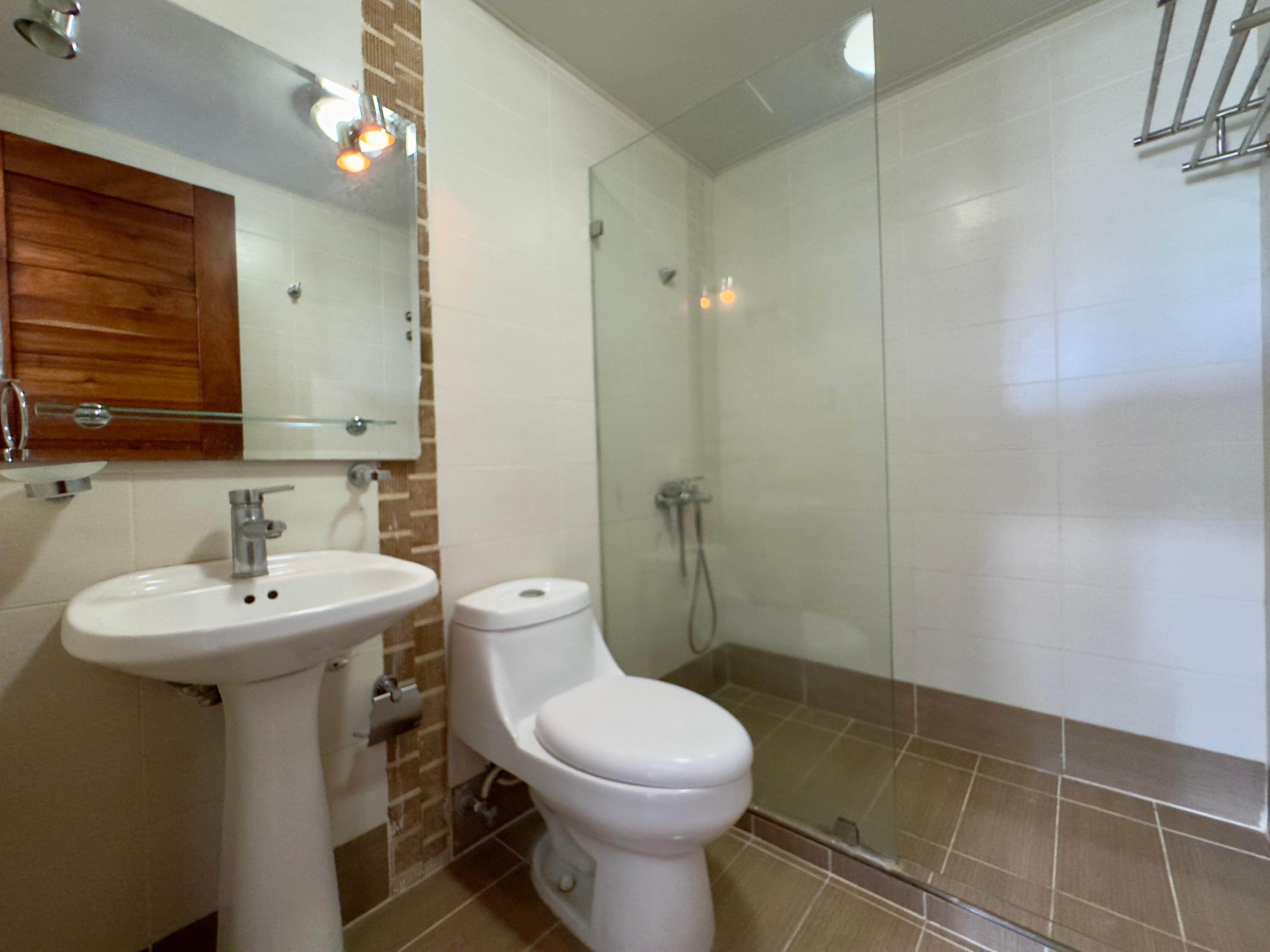 apartamentos - Alquiler Penthouse en El Millón Familiar 7