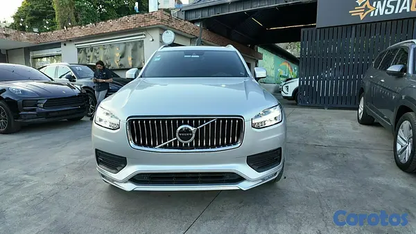 jeepetas y camionetas - VOLVO XC90 MOMENTUM B6 2022 2