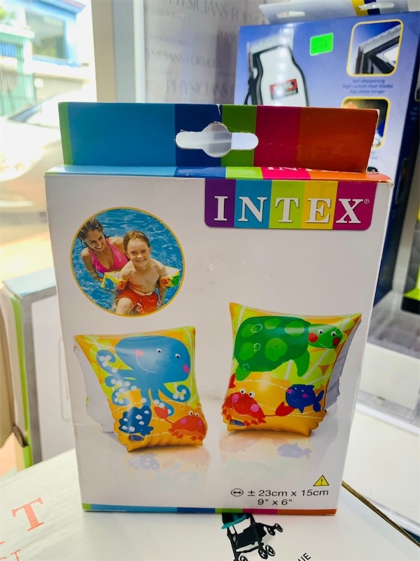 cuidado y nutricion - Flotador Intex 1