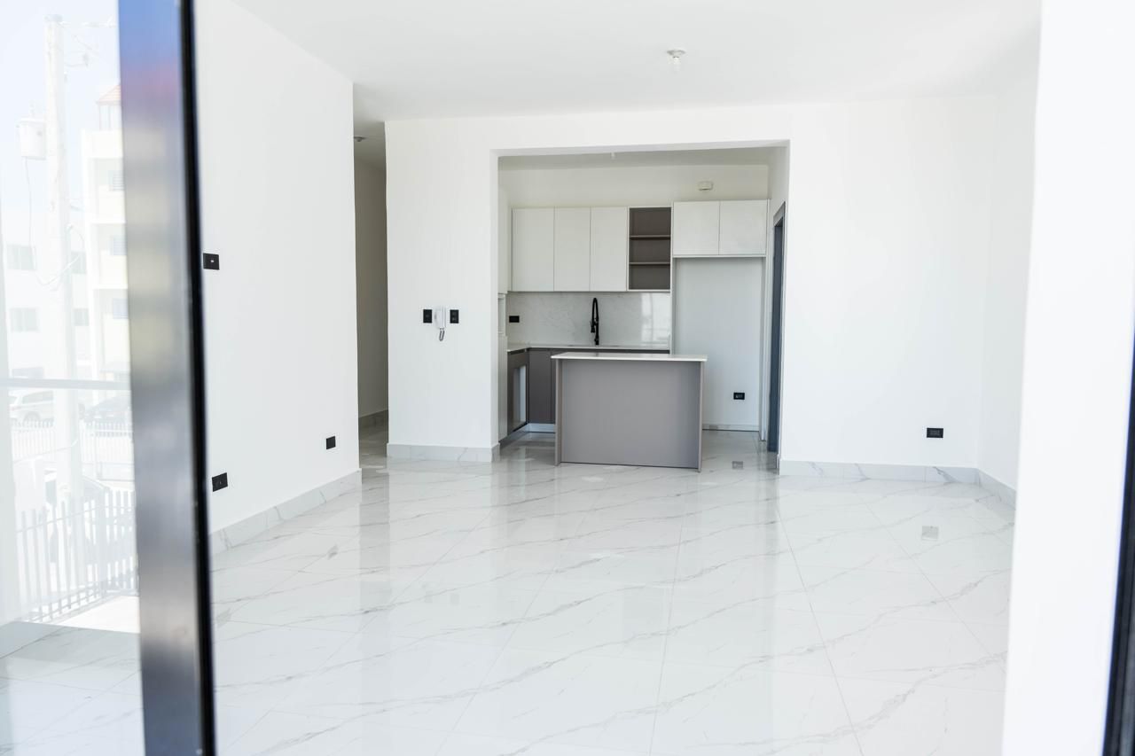apartamentos - APARTAMENTO MODERNO EN VENTA EN LOS ALAMOS. 2