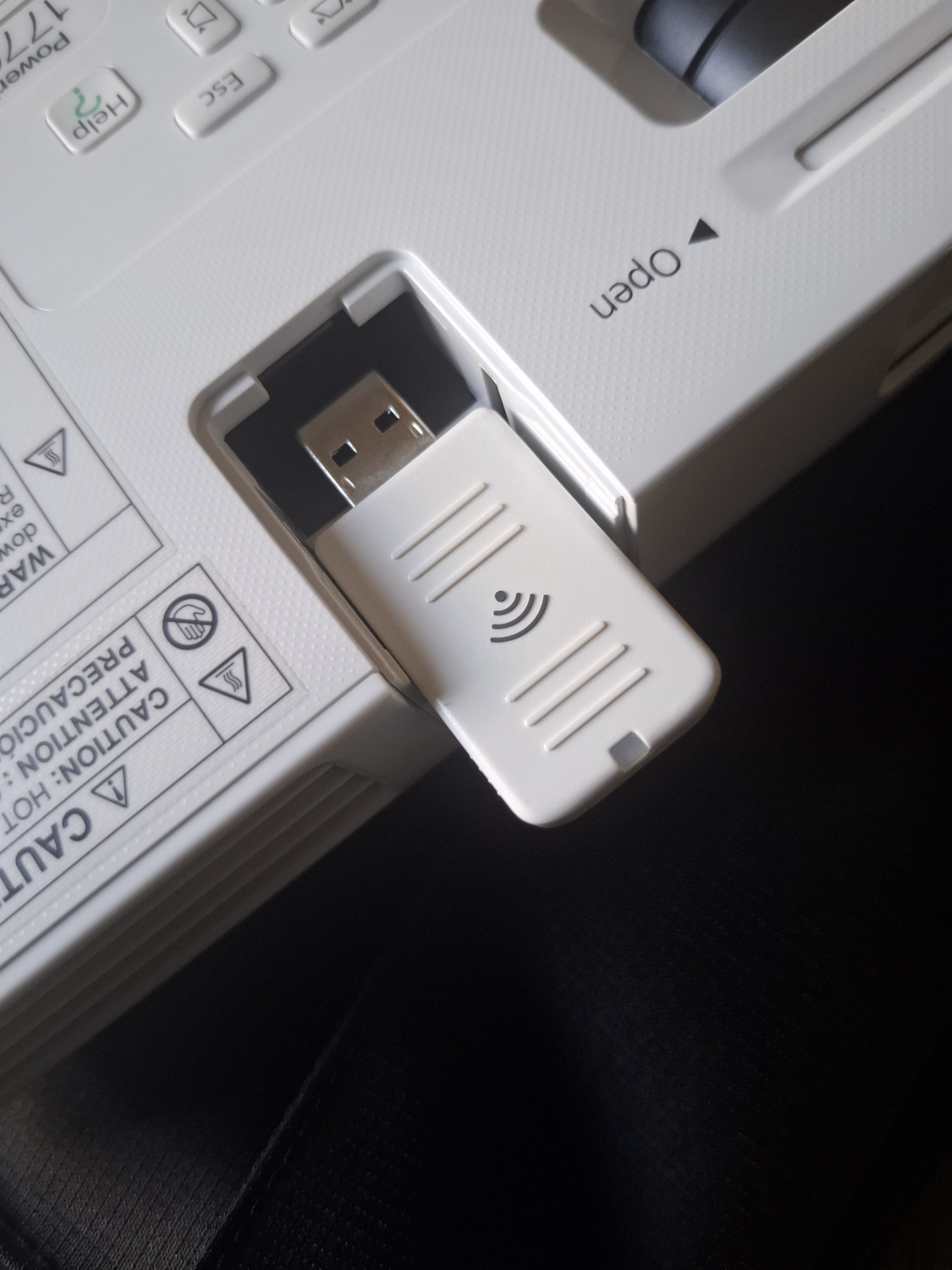 accesorios para electronica - Protector Epson 3LCD 3000 Lumens 1