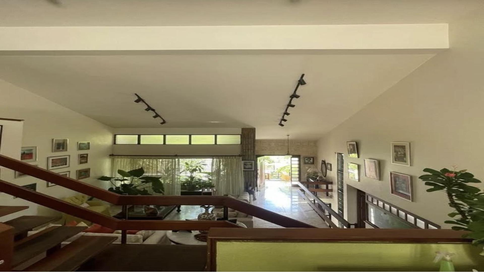 casas - Vendo espaciosa casa de dos niveles  en Los Ríos 5
