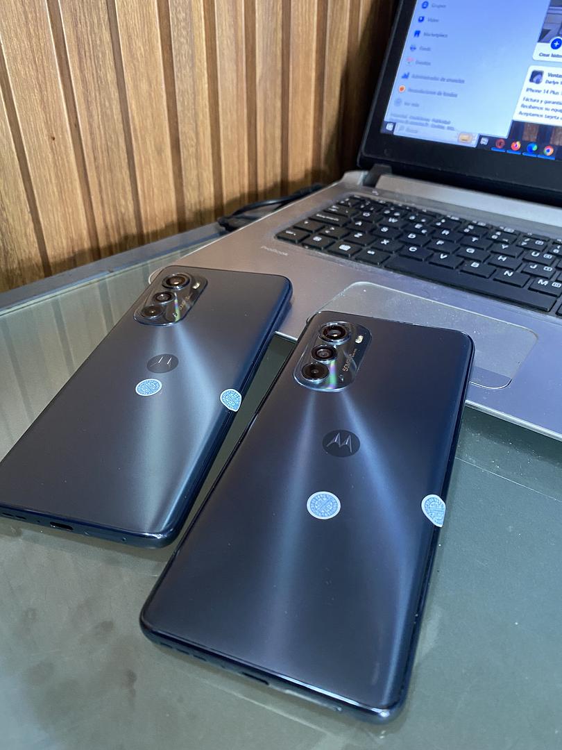 celulares y tabletas - Motorola Edge 256GB Gray XT2205-3  1