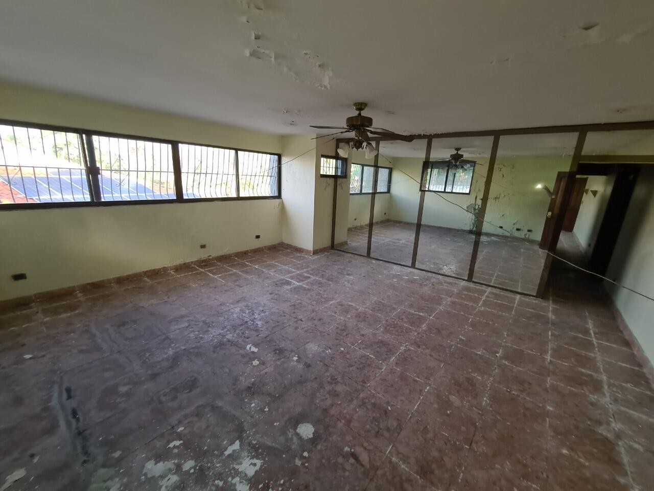 solares y terrenos - Terreno en Venta de 2,400 metros Los Rios 1