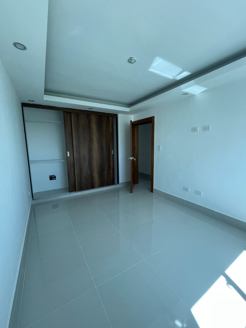 apartamentos - Precioso Apartamento 4to Nivel en Cerro Alto  3
