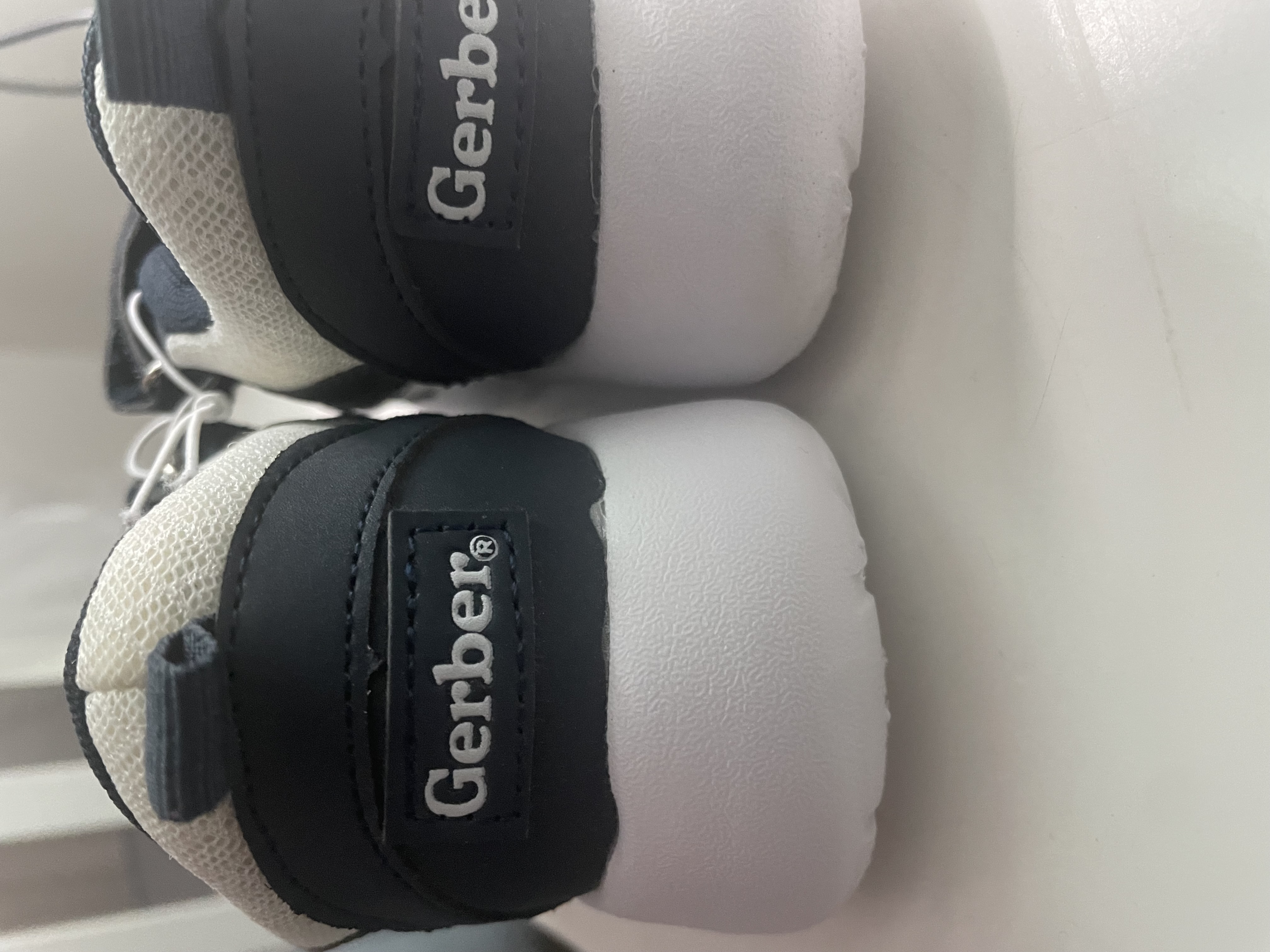 ropa y zapatos - Tenis y sandalias de bebé  0