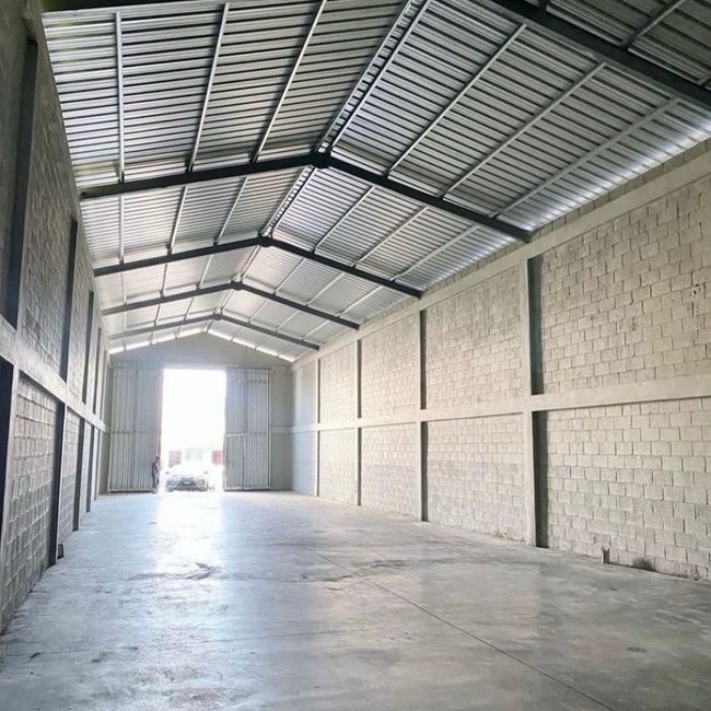 otros inmuebles - Alquilo Nave en Brisa del Este
