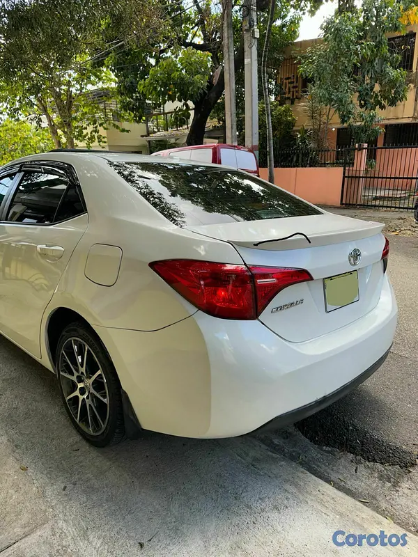 carros - Toyota Corolla 2017 50 Aniversario – Edición Espec 6