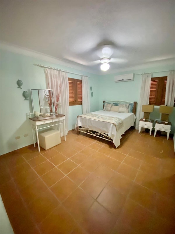 apartamentos - Venta de apartamento en primera línea de playa en Juan Dolio zona turística 6