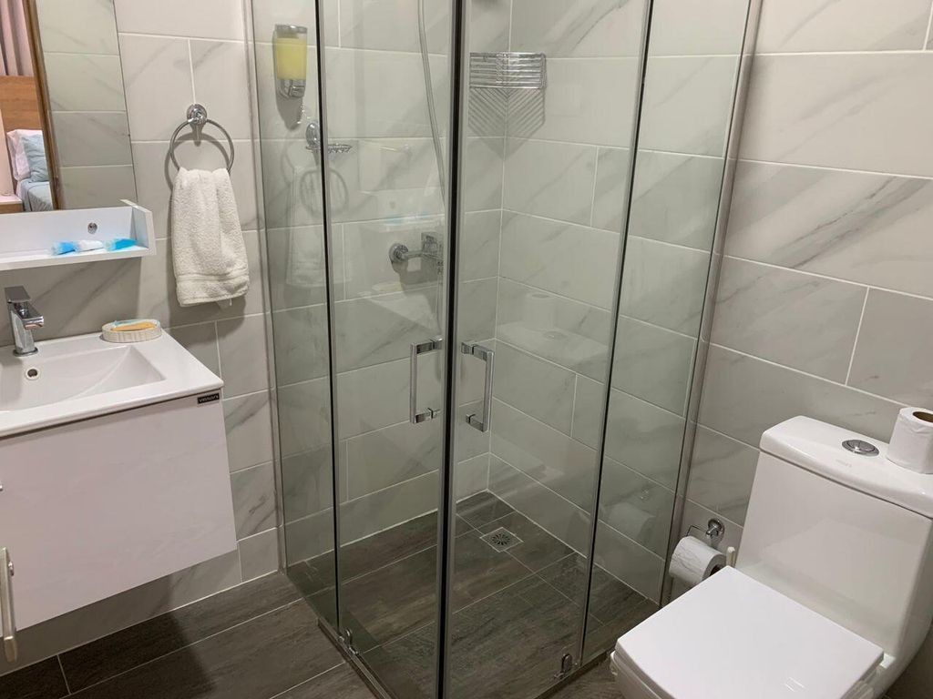apartamentos - Apartamento, amueblado en alquiler, balcón, gimnasio, jacuzzi, seguridad. 6