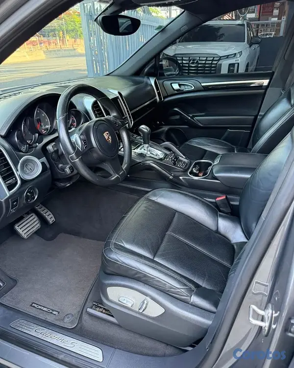jeepetas y camionetas - PORSCHE CAYENNE S 2013 5