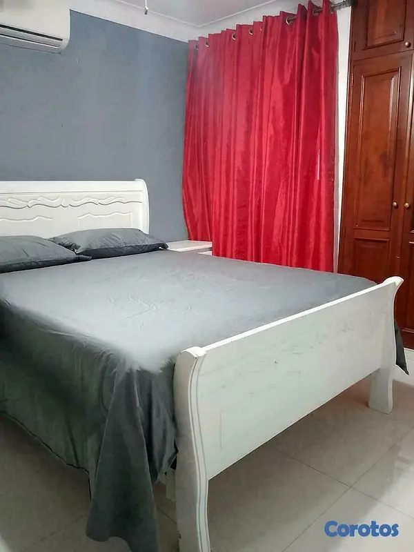 casas - Casa bien cuidada, super linda en Residencial Acuario  11