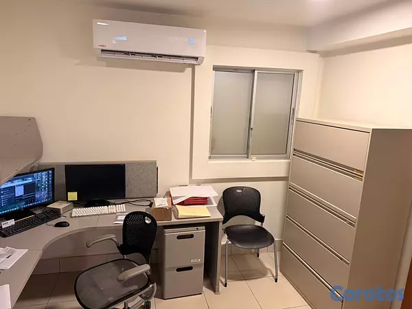oficinas y locales comerciales - ALQUILO Local de OFICINAS (2 Niveles) en el Ensanc 8