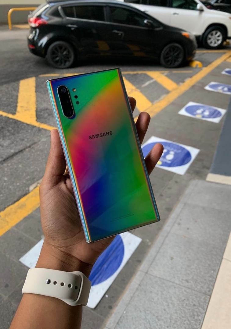 celulares y tabletas - Samsung Note 10 Plus Aura Glow (Plateado) 256 GB Desbloqueado de Fabrica