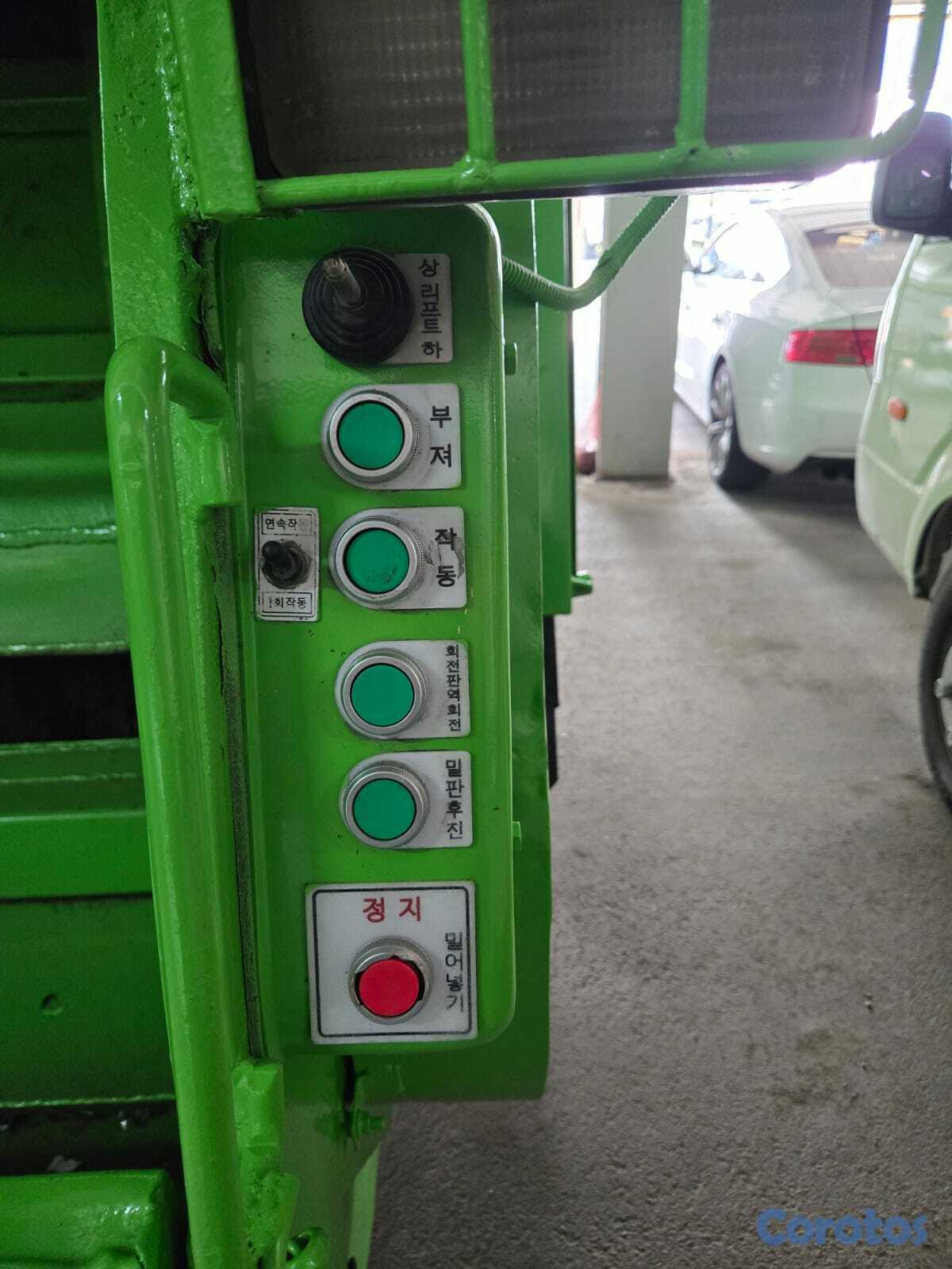 otros vehiculos - HYUNDAI MIGHTY 2016 BLANCO/VERDE DIESEL  9