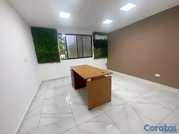 oficinas y locales comerciales - Local céntrico en el millon  3